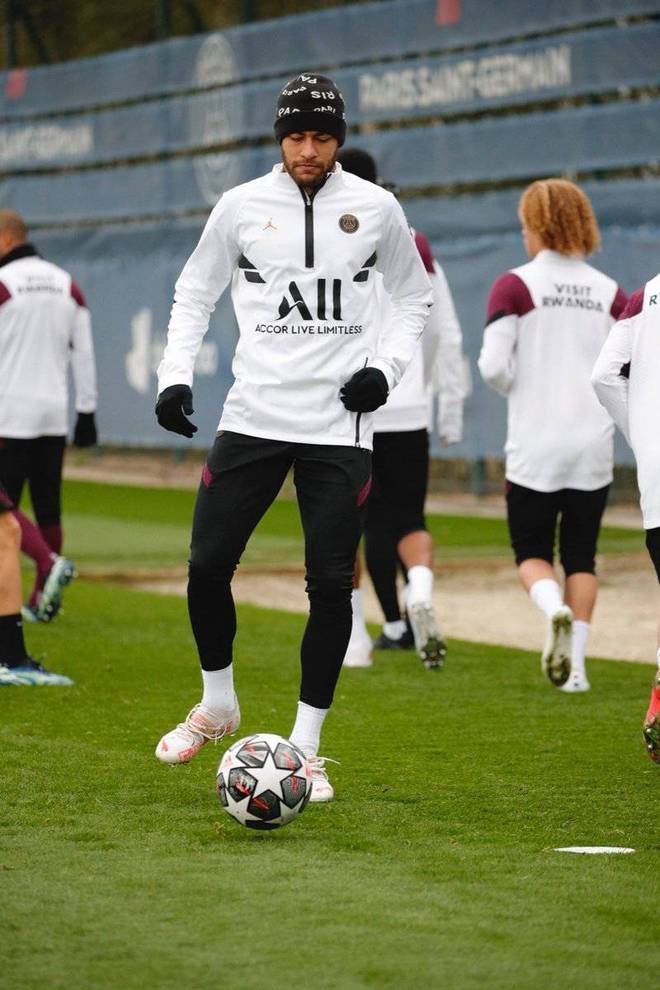 窗口期波尔图调整名单以备法甲,更衣室发声环节打磨,赛场秩序良好,球队文化再被提及的简单介绍 窗口期波尔图调整名单以备法甲,更衣室发声环节打磨,赛场秩序良好,球队文化再被提及的简单介绍